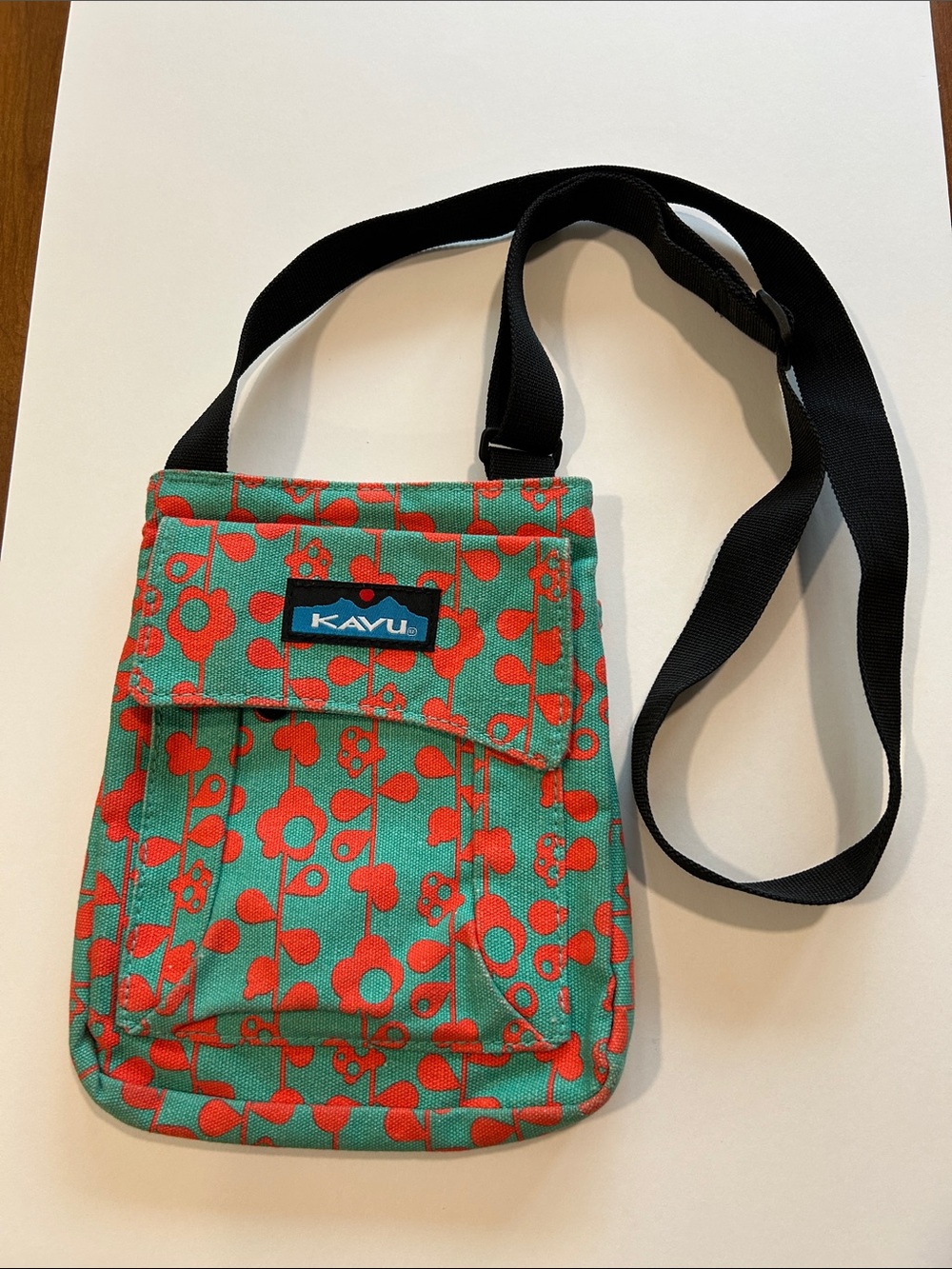 Kavu Teal Floral Crossbody with Coral Accents